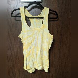 Women's Size Large Yellow and White Tie Dye Tank Top Ribbed Racerback Scoop Neck